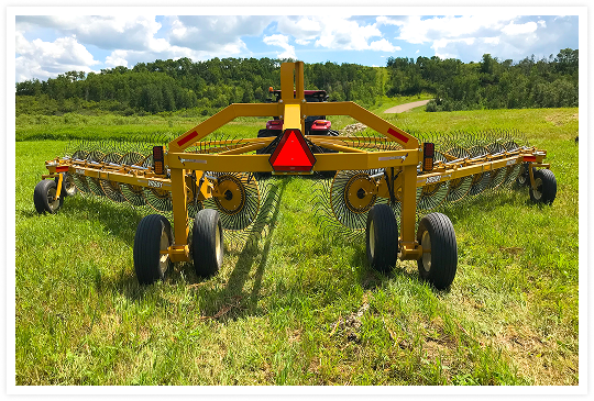 VR581 specifications with 12-wheel and 14-wheel raking