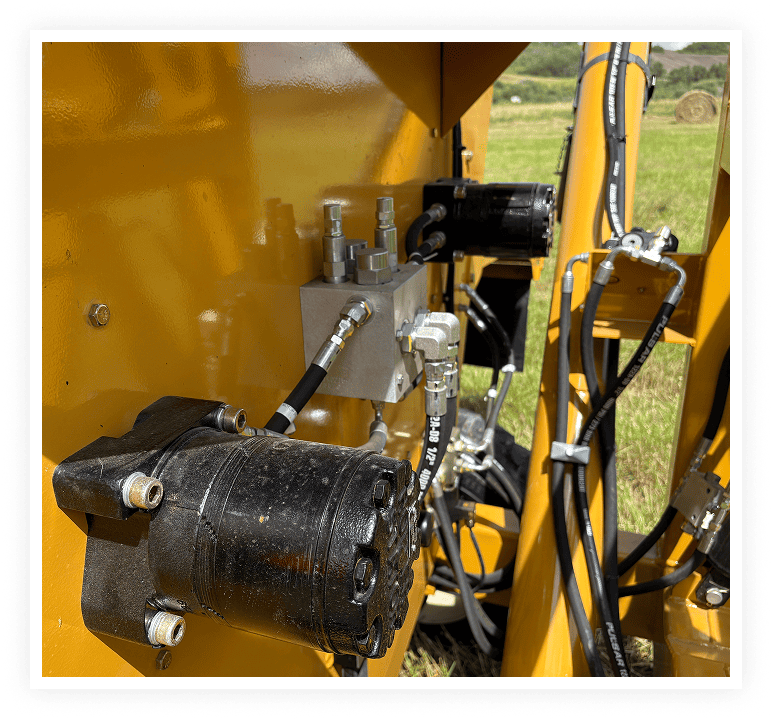 Hydraulic motor for agricultural spreader equipment